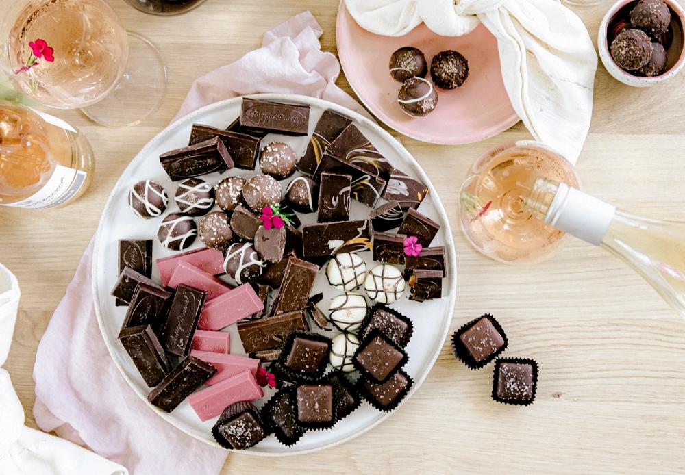 Article Cards Featured Image wine and chocolate pairings