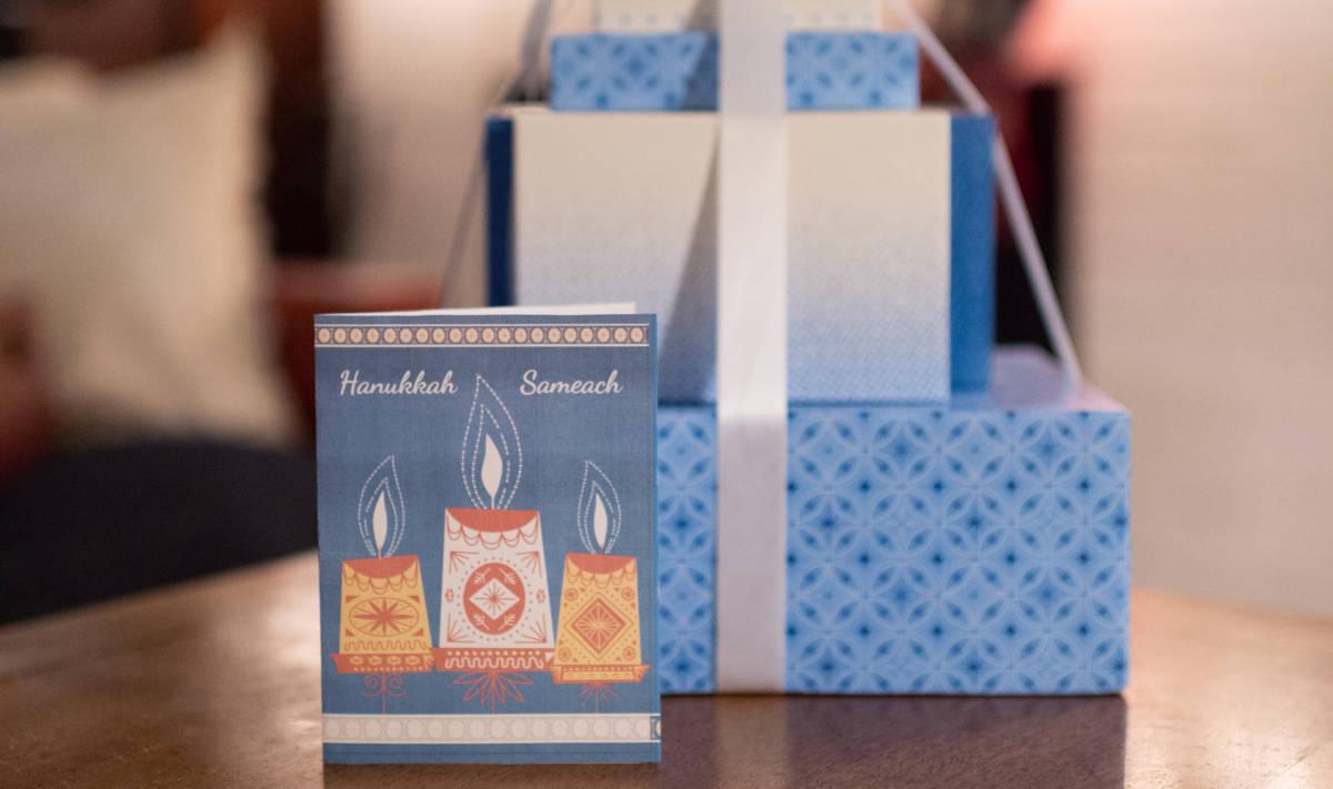 Article Cards Featured Image Hanukkah traditions feature