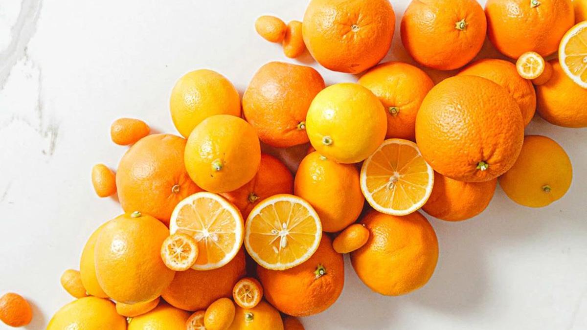 Article Cards Featured Image facts about oranges x