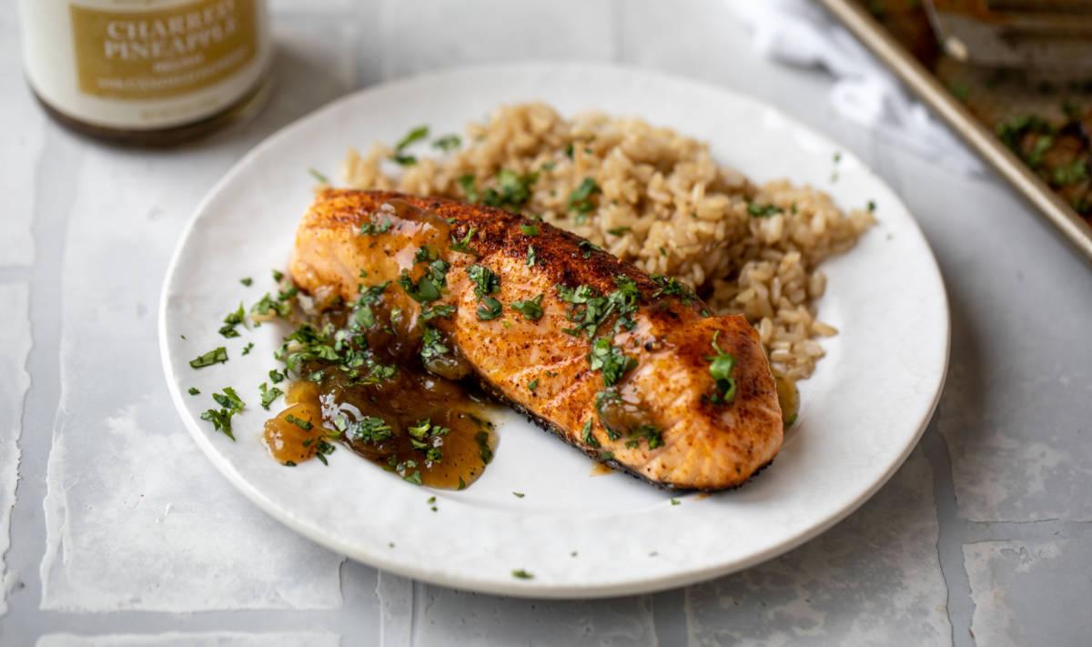 Grilled Salmon with Pineapple Relish