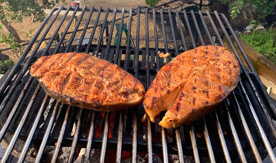 Grilled Salmon with Sugar Snap Peas and String Beans